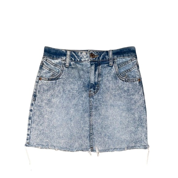 wild fable Dresses & Skirts - Wild Fable Acid Wash Blue Denim Mini Short Skirt Plus Size 0 Raw Rough Hem Jean
